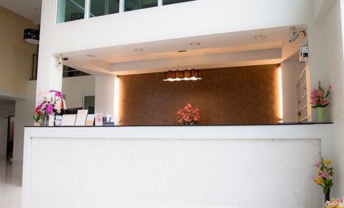 Centrino Hotel Surat Thani Exterior photo